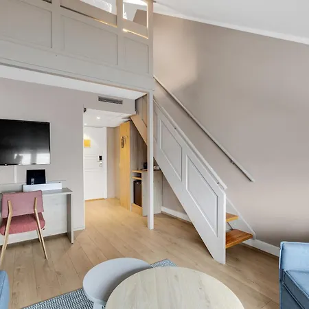 Hotel Clarion Tyholmen 4*