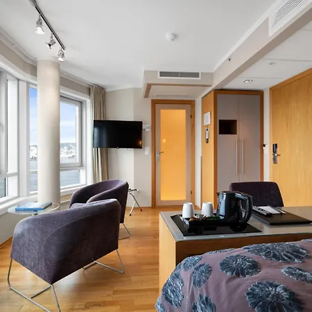 Hotel Clarion Tyholmen 4*