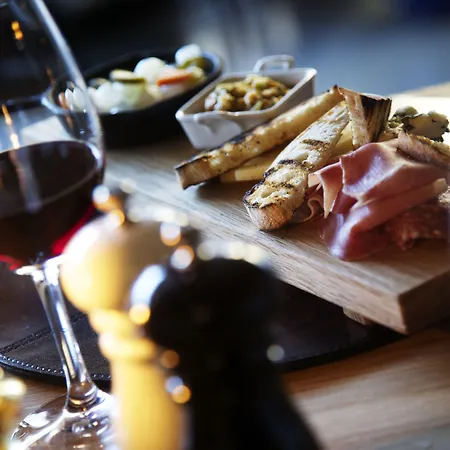 Hotel Clarion Tyholmen Arendal