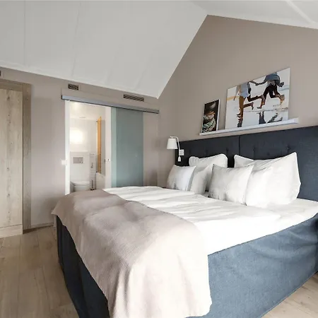 Hotell Clarion Tyholmen 4*
